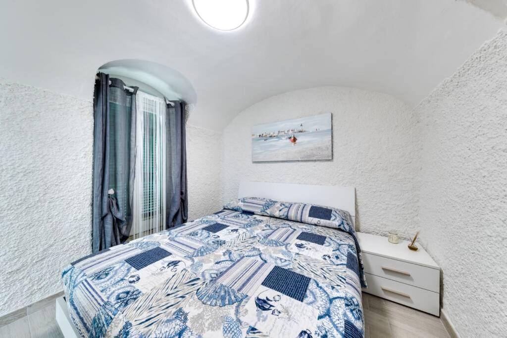 Esclusivo Per Due Apartment Bordighera Exterior photo